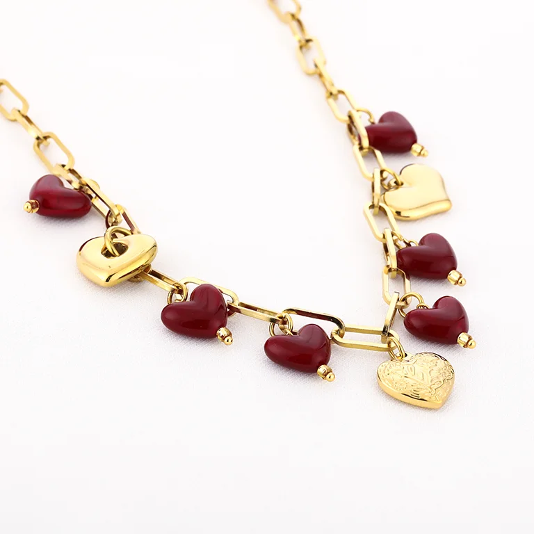 NECKLACE HEARTS BORDEAUX